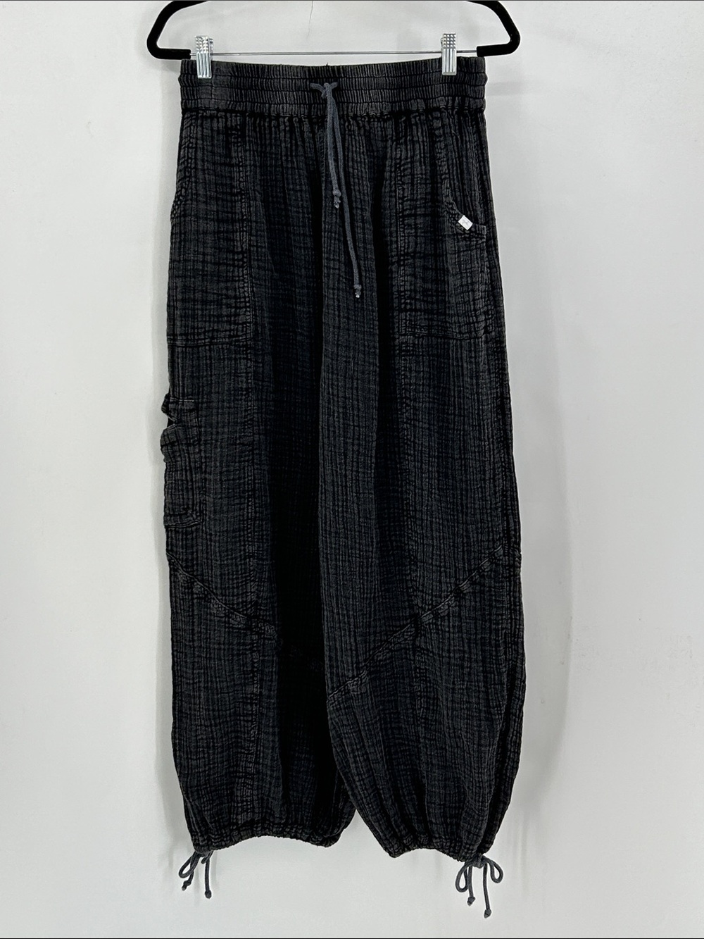 Out From Under Cameron Utility Pant Size Medium Black - Picture 2 of 9